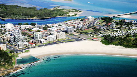 The Reef 103 - Lakeside! - 1 Gold Coast 0