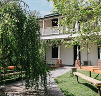 The Robin Hood Inn - Accommodation Gold Coast