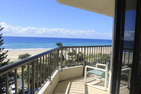 The Rocks Resort - Official - Accommodation Gold Coast 3