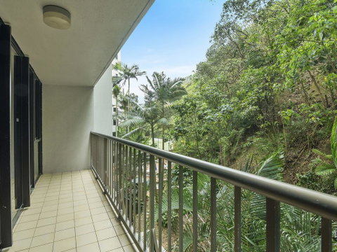 THE ROCKS RESORT, UNIT 3D - Accommodation Gold Coast 2