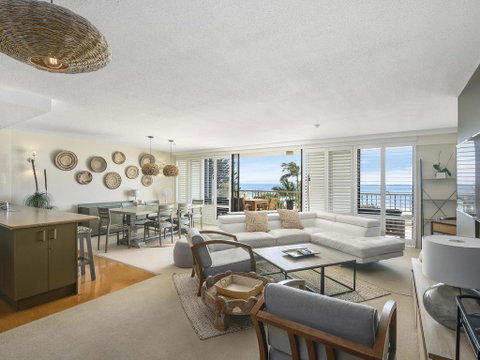 THE ROCKS RESORT, UNIT 3D - Accommodation Gold Coast 3