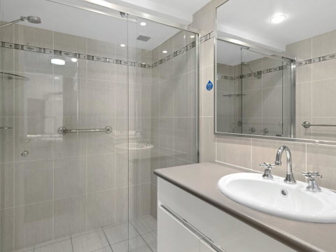 The Rocks Resort, Unit 4i - Accommodation Gold Coast 2