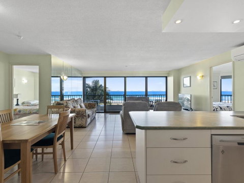 The Rocks Resort, Unit 4i - Accommodation Gold Coast 3