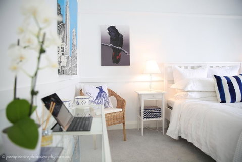 The Sampson - Orange - Accommodation Gold Coast 1