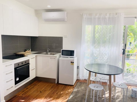 The White Picket Fence - Accommodation Gold Coast 1