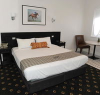 The Yarrawonga Hotel - Accommodation Gold Coast