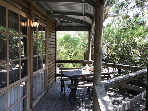 Ti-Tree Village - Accommodation Gold Coast 2