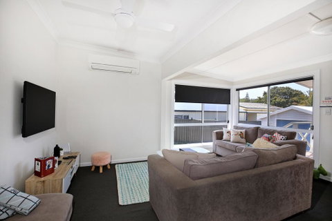 Tilly's Retreat - Pet Friendly - 3 Min Walk To Beach - Accommodation Gold Coast 1
