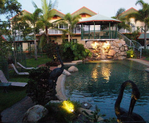 Tinaroo Lake Resort - Accommodation Gold Coast 0