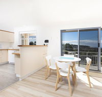 Tiro Moana - 1 Gold Coast
