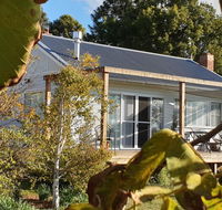 Toms Cottage - Wilgowrah -A Country Escape - Gold Coast 4U