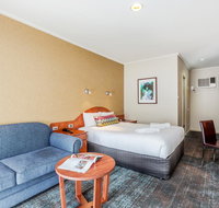 Tonsley Hotel - Accommodation Gold Coast