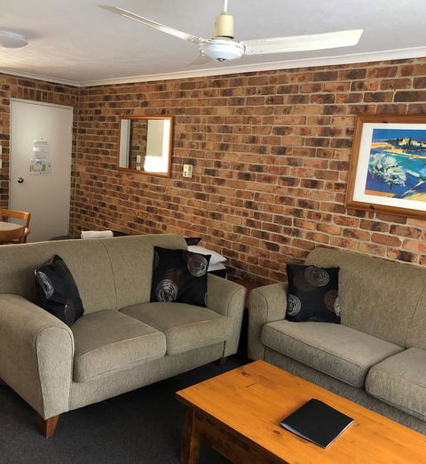 Toowong Villas - Gold Coast 4U 3