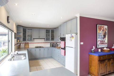 Torquay Drive 22 - Accommodation Gold Coast 3