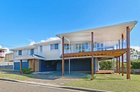 TOPVIEWS - 15Second Av BH - Gold Coast 4U 0