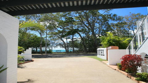 Tower Court Motel - Accommodation Gold Coast 2