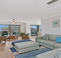 Tradewinds Apartments - Gold Coast 4U