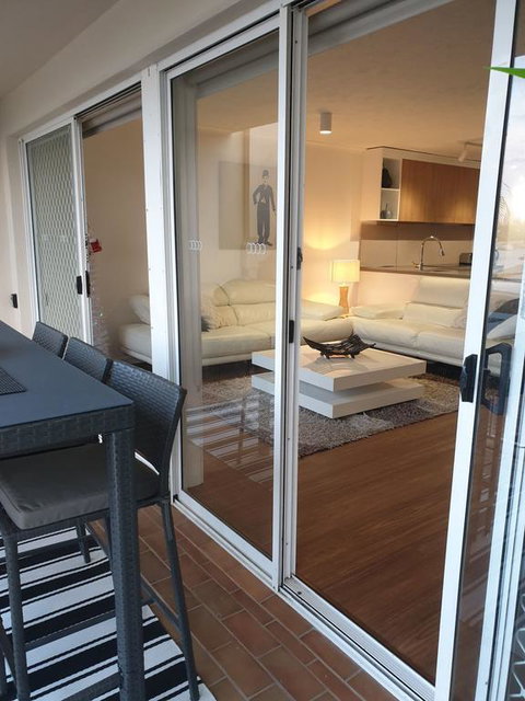Tranquil Waters - Accommodation Gold Coast 0