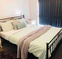 TranquilFamilyPet FriendlyFree WiFiBreakfast - Gold Coast 4U