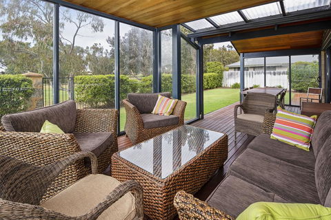 TRANQUILITY AT TROON - Gold Coast 4U 3