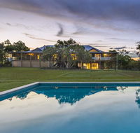TRANQUILO BEACH HOUSE - Gold Coast 4U
