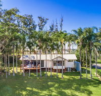 Triloka Lodges - Gold Coast 4U