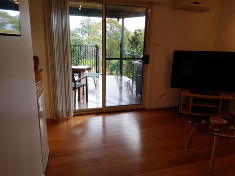 Tropical Coast Retreat - Pet Friendly - Gold Coast 4U 1