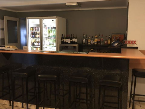True Blue Motor Inn - Accommodation Gold Coast 2