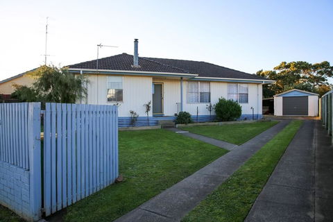 Tuna Sleepover - Accommodation Gold Coast 0