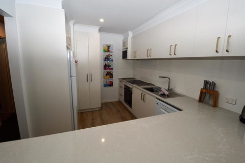 TUSCANY 10 - Accommodation Gold Coast 3