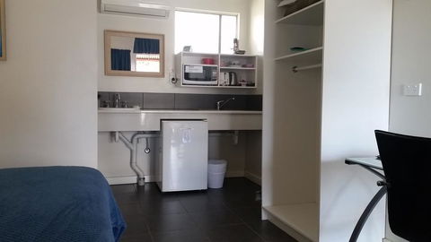 Tweed River Motel - Accommodation Gold Coast 1