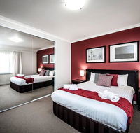 Two bedder with Parking Close to Perth City Centre - Gold Coast 4U