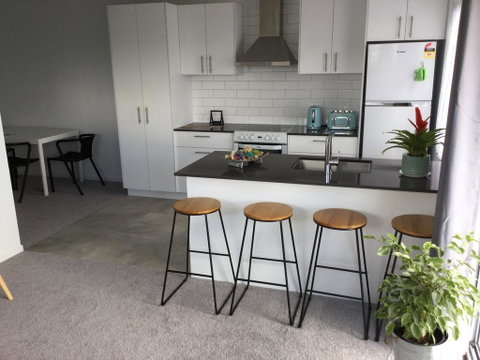 Two Bedroom Guesthouse Bundall - Accommodation Gold Coast 0