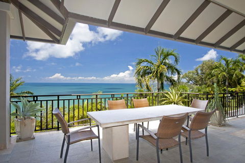 U 12 Santai - Accommodation Gold Coast 0