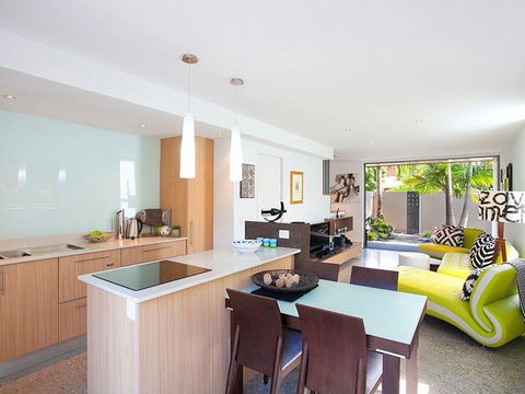 U3/27 Noosa Parade, Noosa Sound - Accommodation Gold Coast 3