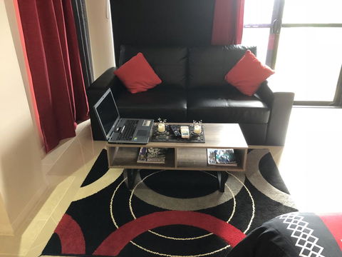 Ultra Modern Private Studio Room - Accommodation Gold Coast 1