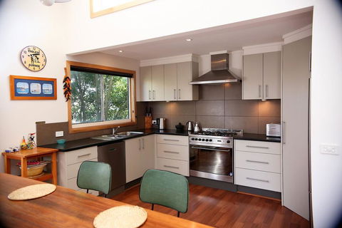 Unawatuna House @ Cape Woolamai - Accommodation Gold Coast 3