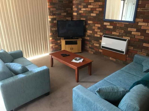 Unit 2 @ Beach Haven - Accommodation Gold Coast 1