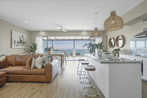 UNIT 35 Whitsundays - Accommodation Gold Coast 0
