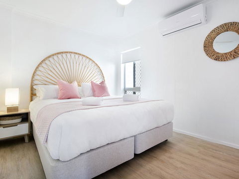Ventura Beach Motel 2 Bed Poolside - Unit 1 - Gold Coast 4U 0