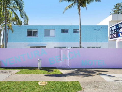 Ventura Beach Motel 2 Bed Poolside - Unit 3 - Gold Coast 4U 1