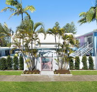 Ventura Beach Motel - 1 Bedroom Unit 9 - Gold Coast 4U