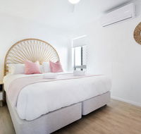 Ventura Beach Motel 2 Bed Poolside - Unit 1 - Gold Coast 4U