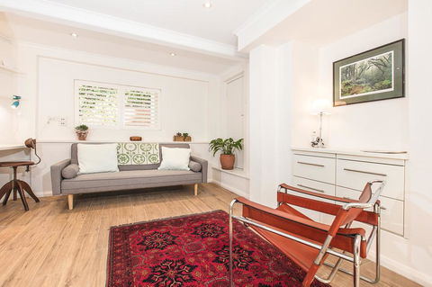 Vibrant Oversized Studio In Leafy Balgowlah - Accommodation Gold Coast 0