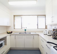 Vickery House 8 Bedroom Flat - Gold Coast 4U