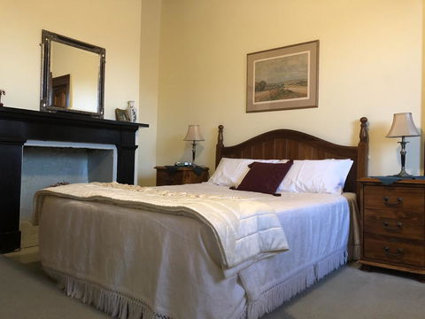 Victoria House - Accommodation Gold Coast 2