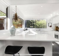 Victorian Beach House - Accommodation Gold Coast
