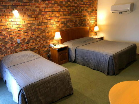 Victoriana Motor Inn - Gold Coast 4U 3