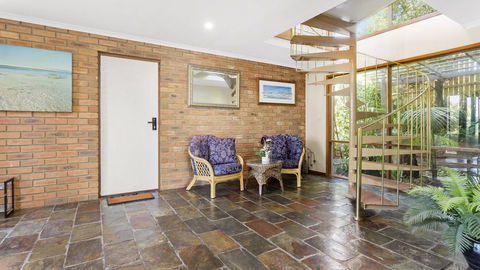 VIEWS AT MCCRAE..... - Accommodation Gold Coast 1