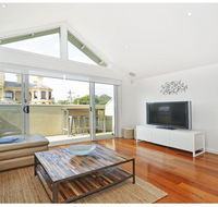 Villa by the Sea - Gold Coast 4U